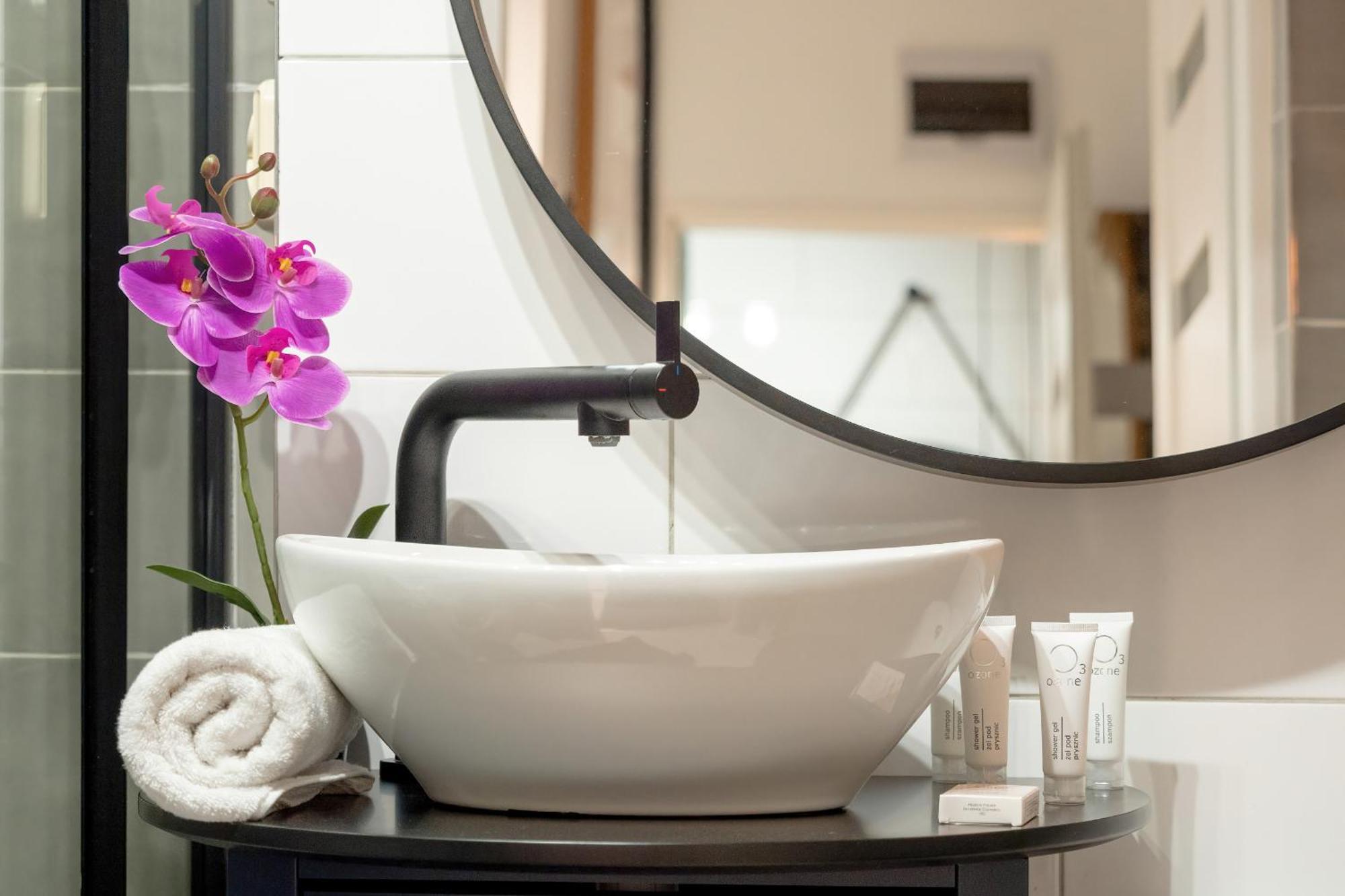 Stylowy W Lodzi By Renters Apartment *